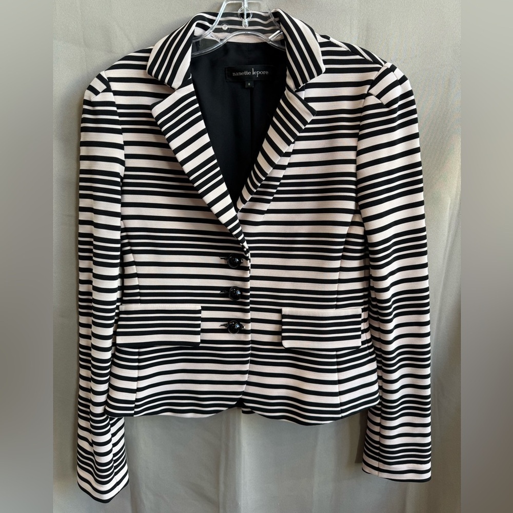 Nanette Lepore Blush Pink & Black Striped Blazer Women’s 6 Fitted Jacket